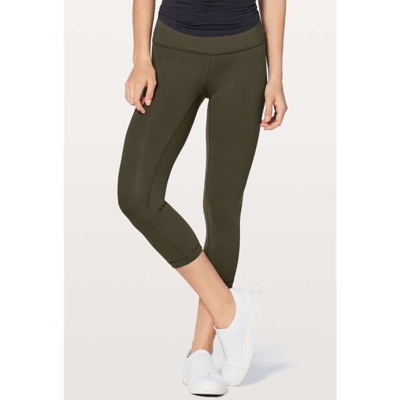 Lululemon Wunder Under Crop High Rise‎ Full-On Luxtreme 21" Dark Olive Sz 4 - Picture 1 of 8